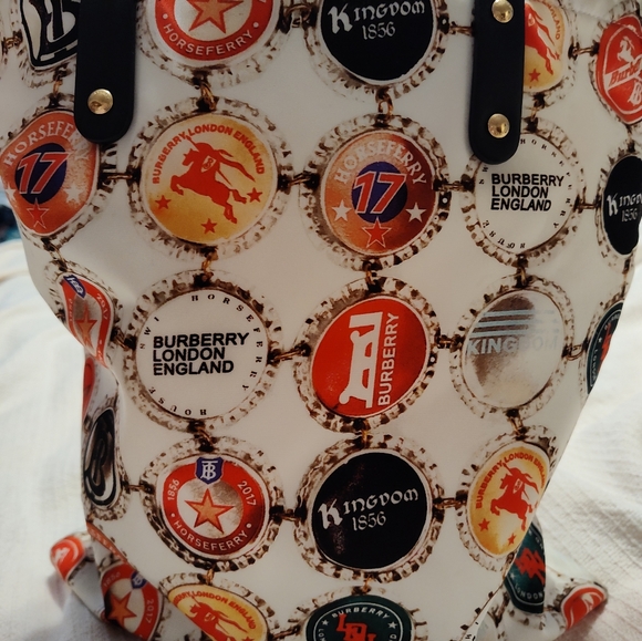 Authentic Burberry bottle cap nylon tote rare - Picture 6 of 15